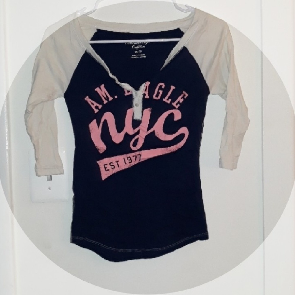 American Eagle Tshirt